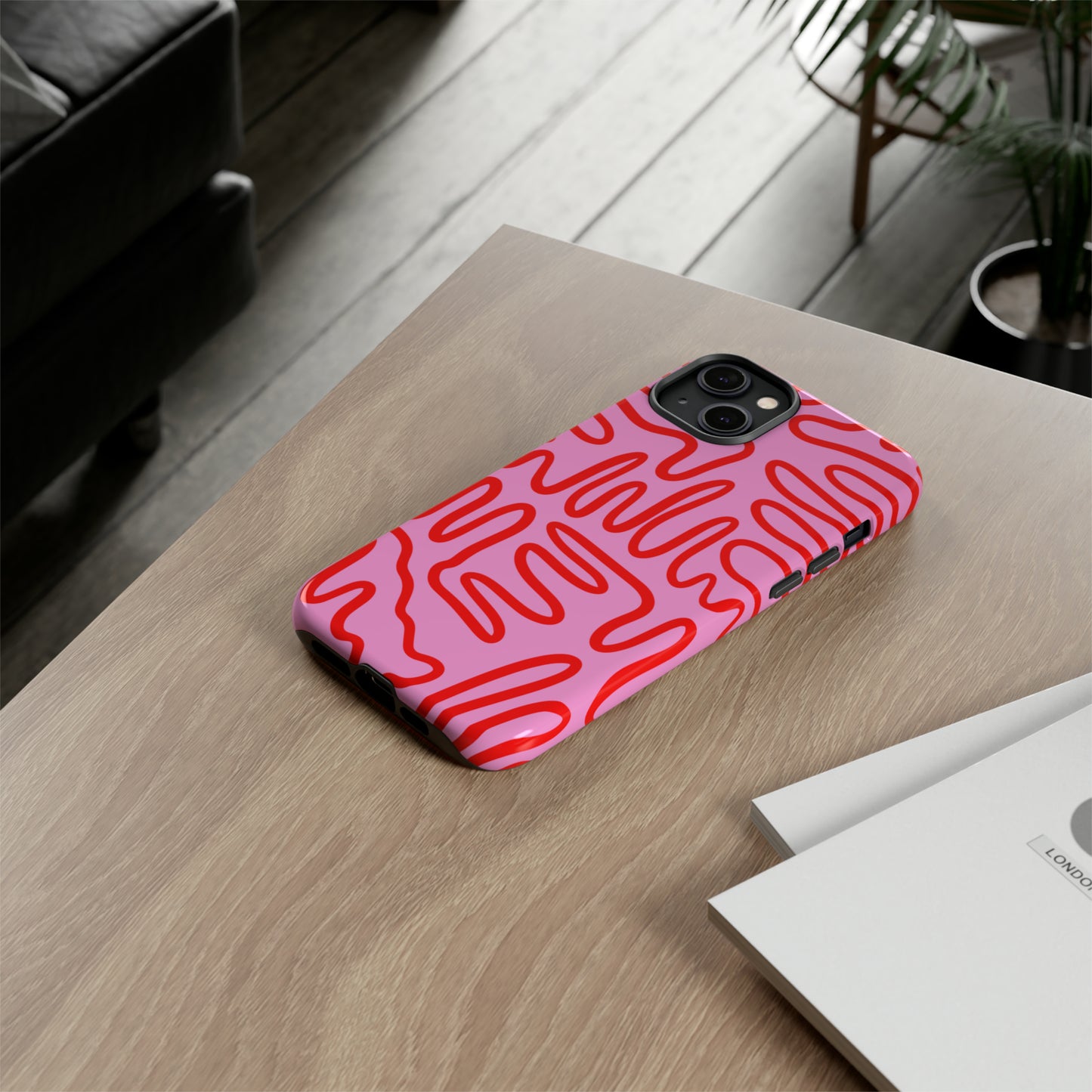 Red and Pink Squigles | Tough Phone Case