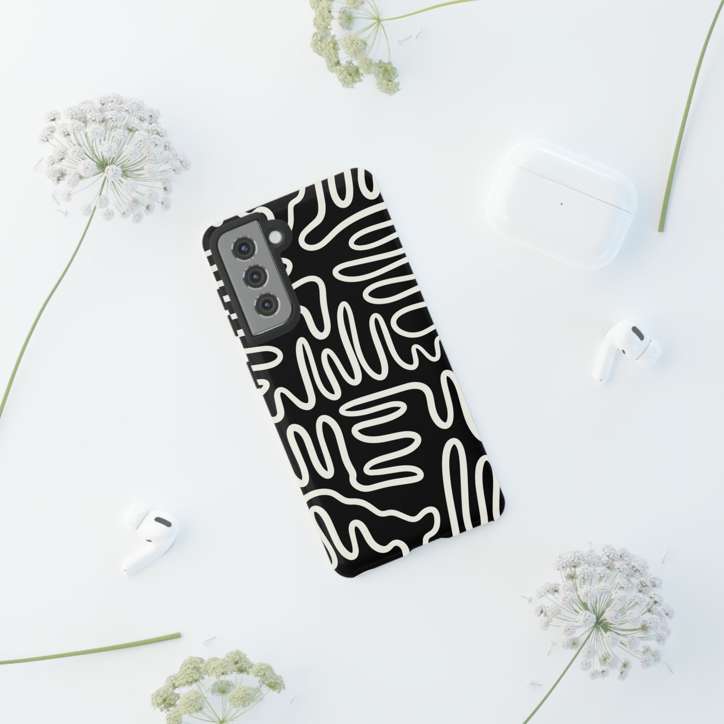 White and Black Squigles | Tough Phone Case