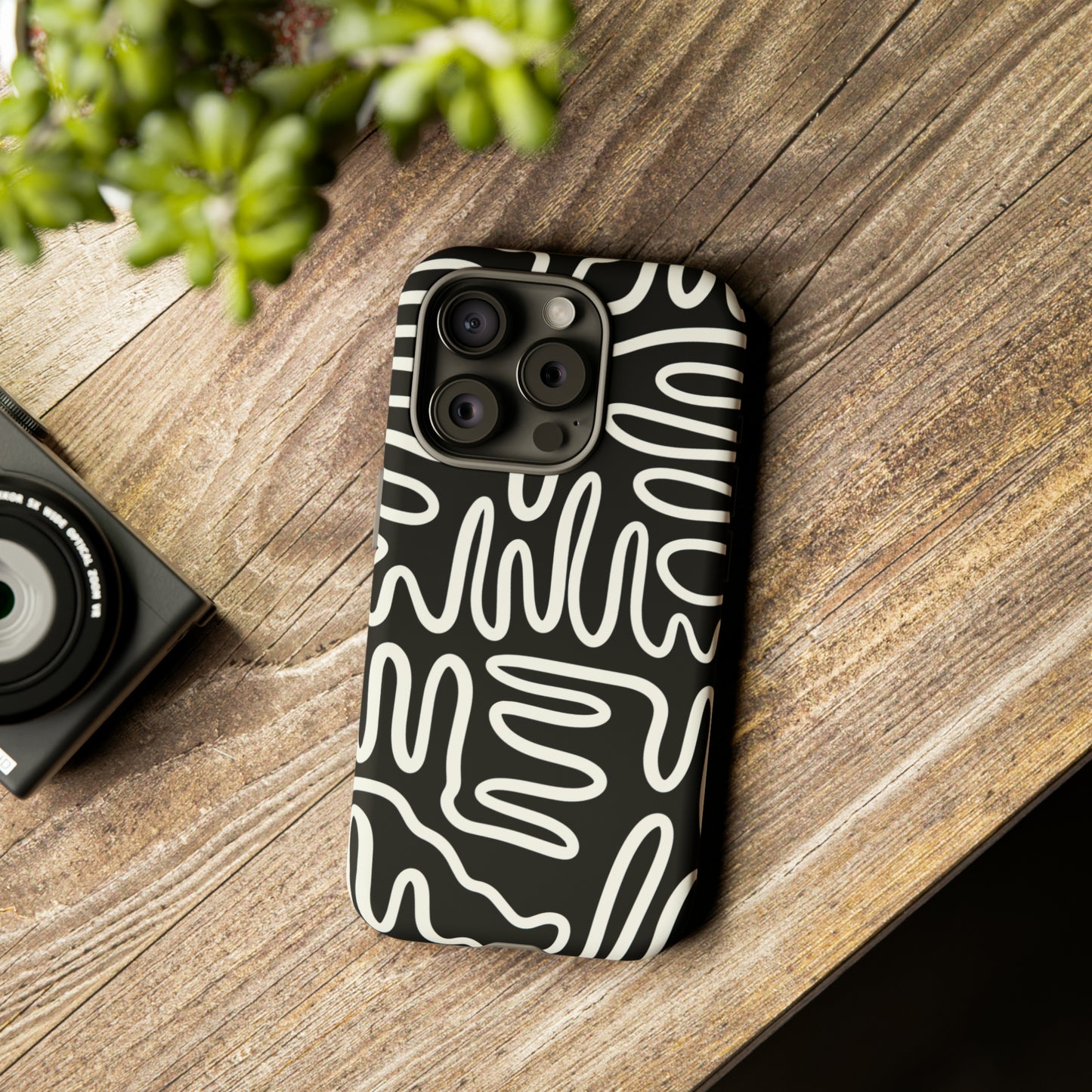 White and Black Squigles | Tough Phone Case