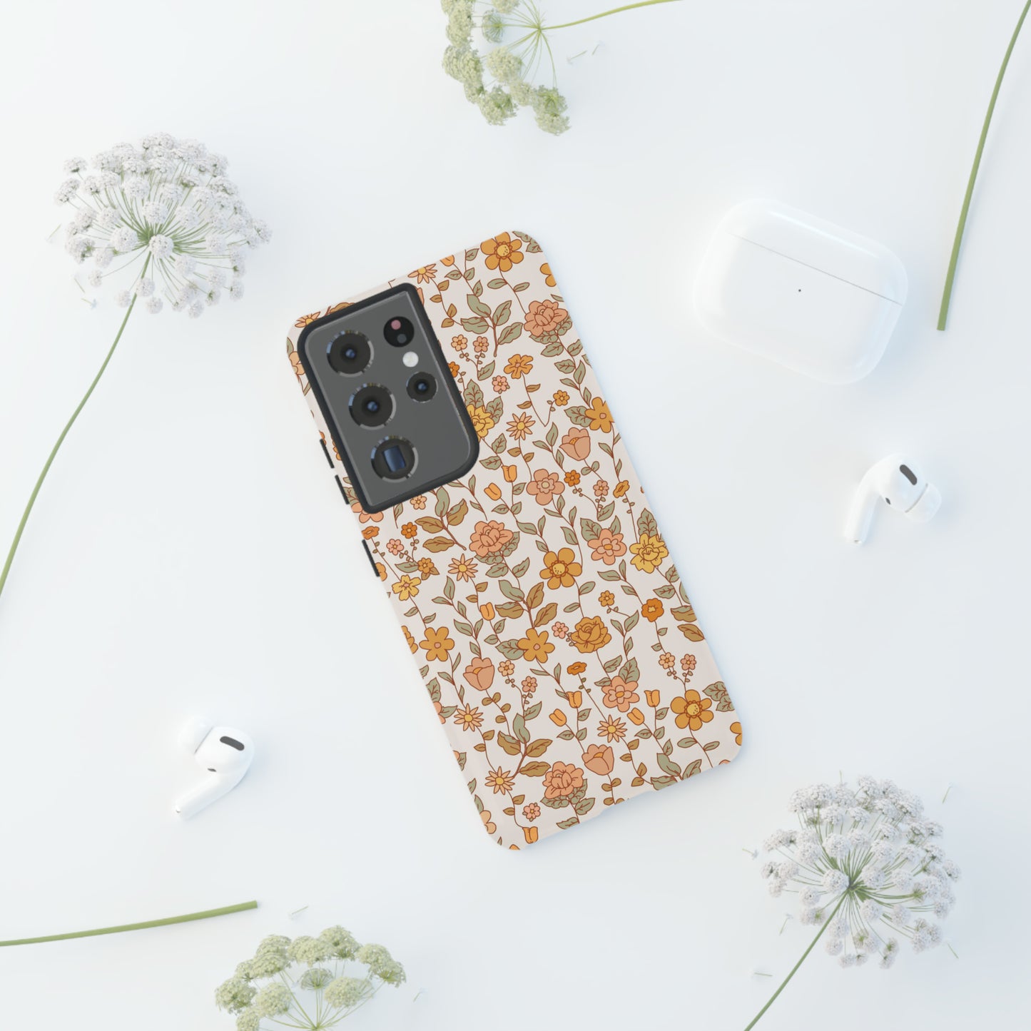 White Old Fashioned Flowers | Tough Phone Case