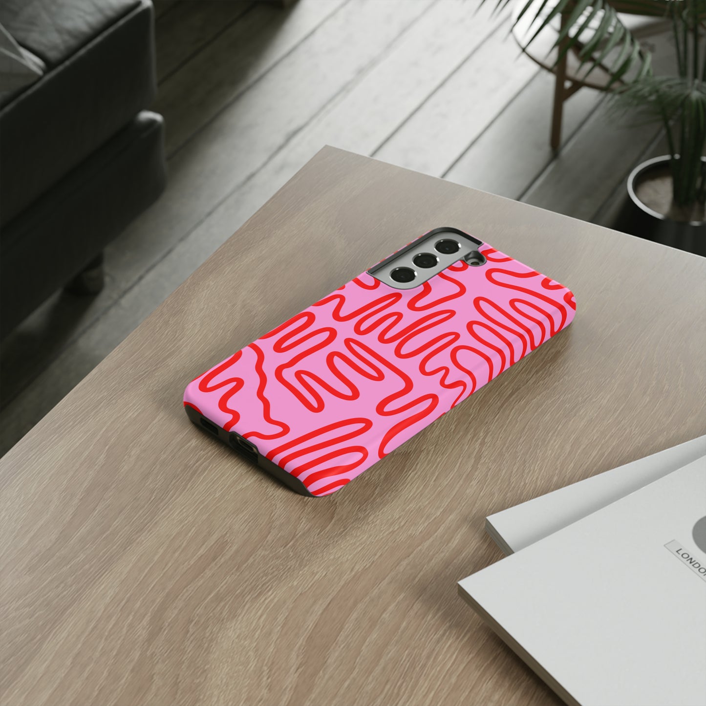 Red and Pink Squigles | Tough Phone Case