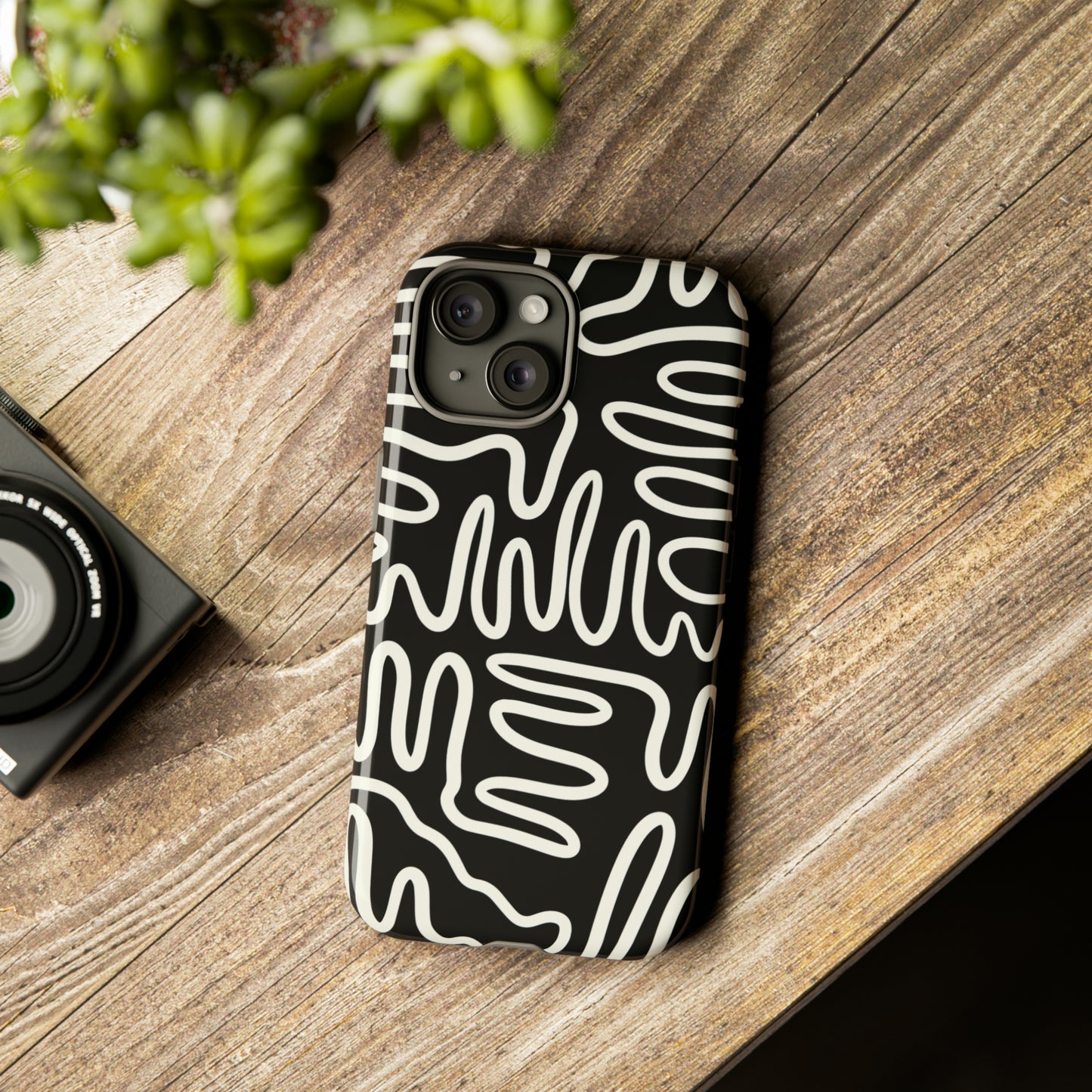 White and Black Squigles | Tough Phone Case