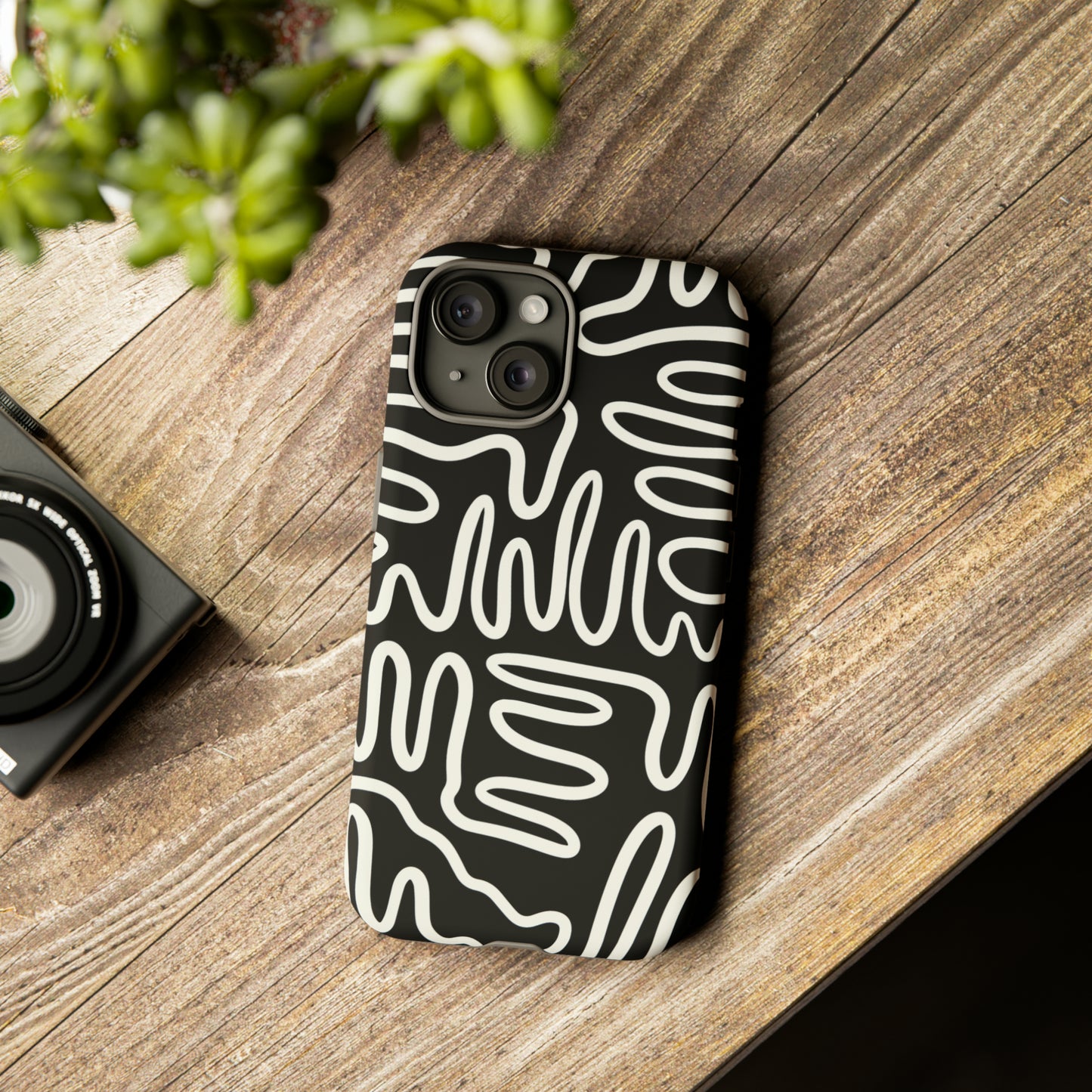 White and Black Squigles | Tough Phone Case