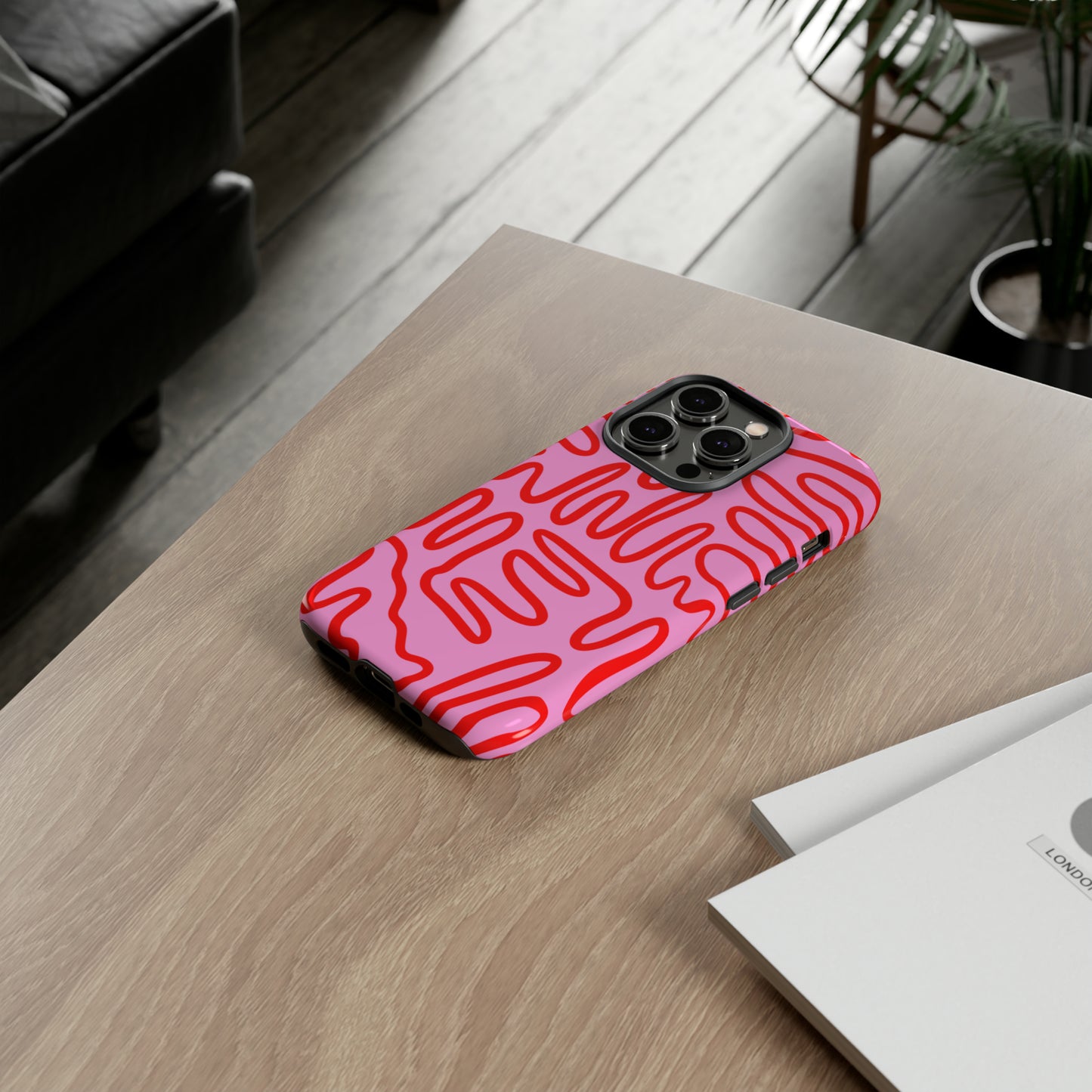 Red and Pink Squigles | Tough Phone Case