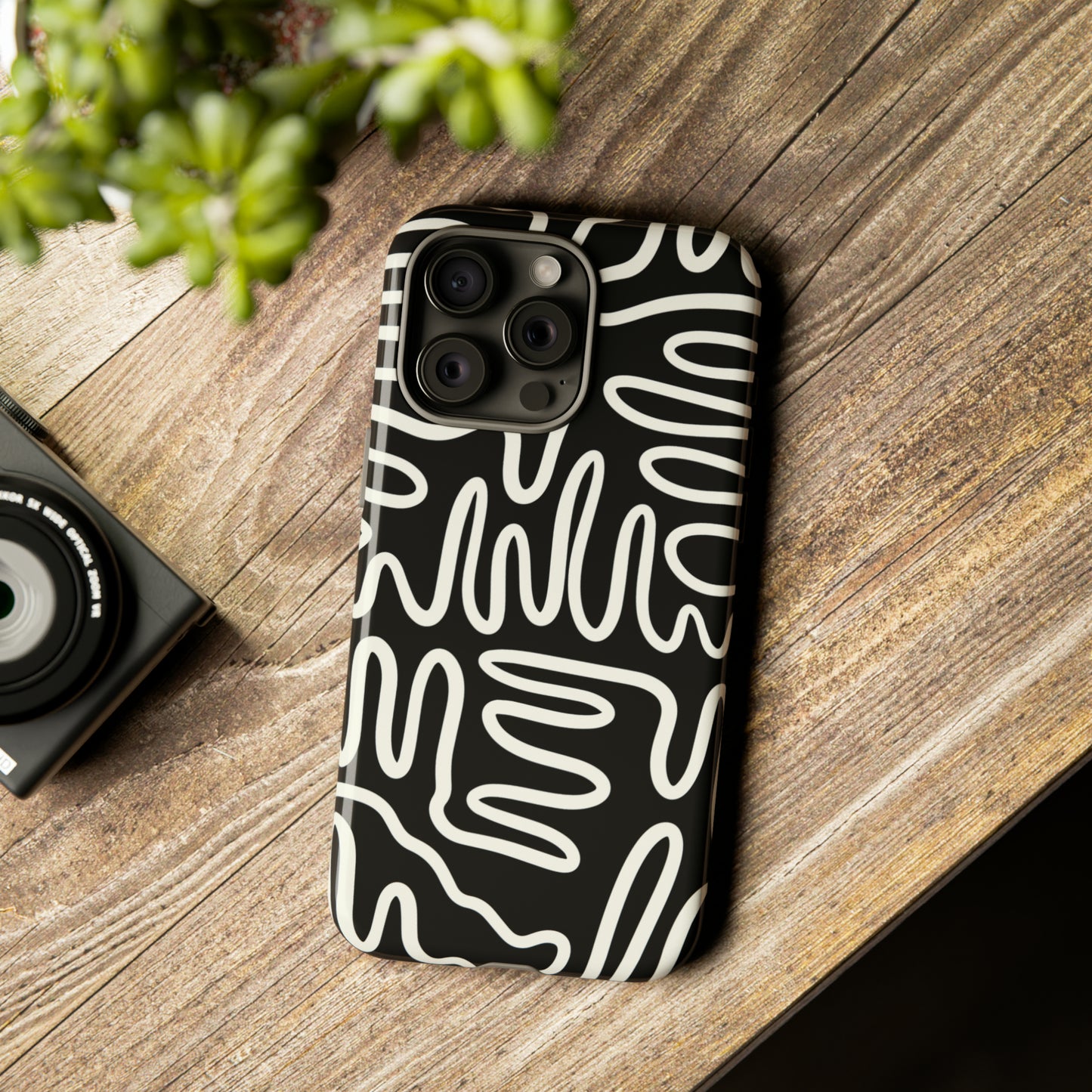 White and Black Squigles | Tough Phone Case