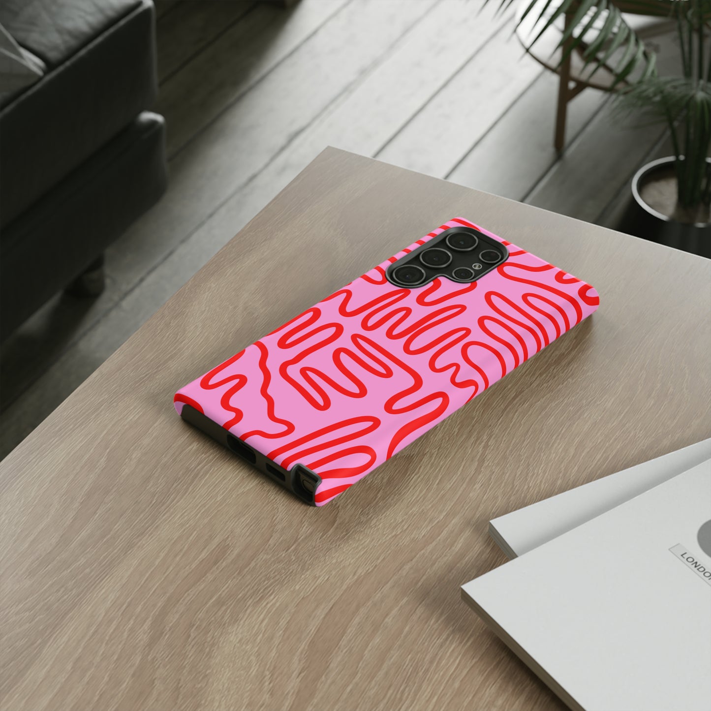 Red and Pink Squigles | Tough Phone Case