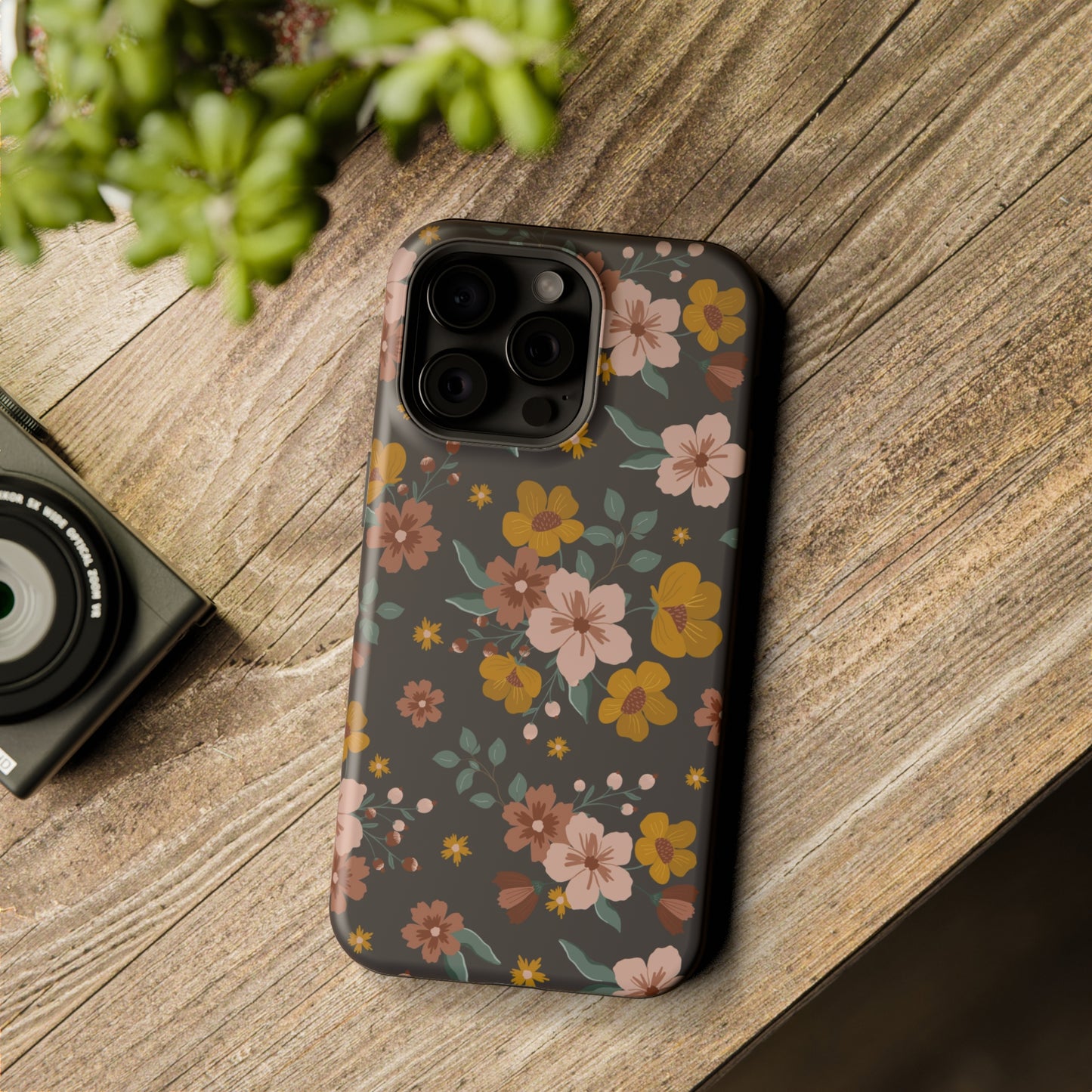 Black Faded Flowers | MagSafe Phone Cases