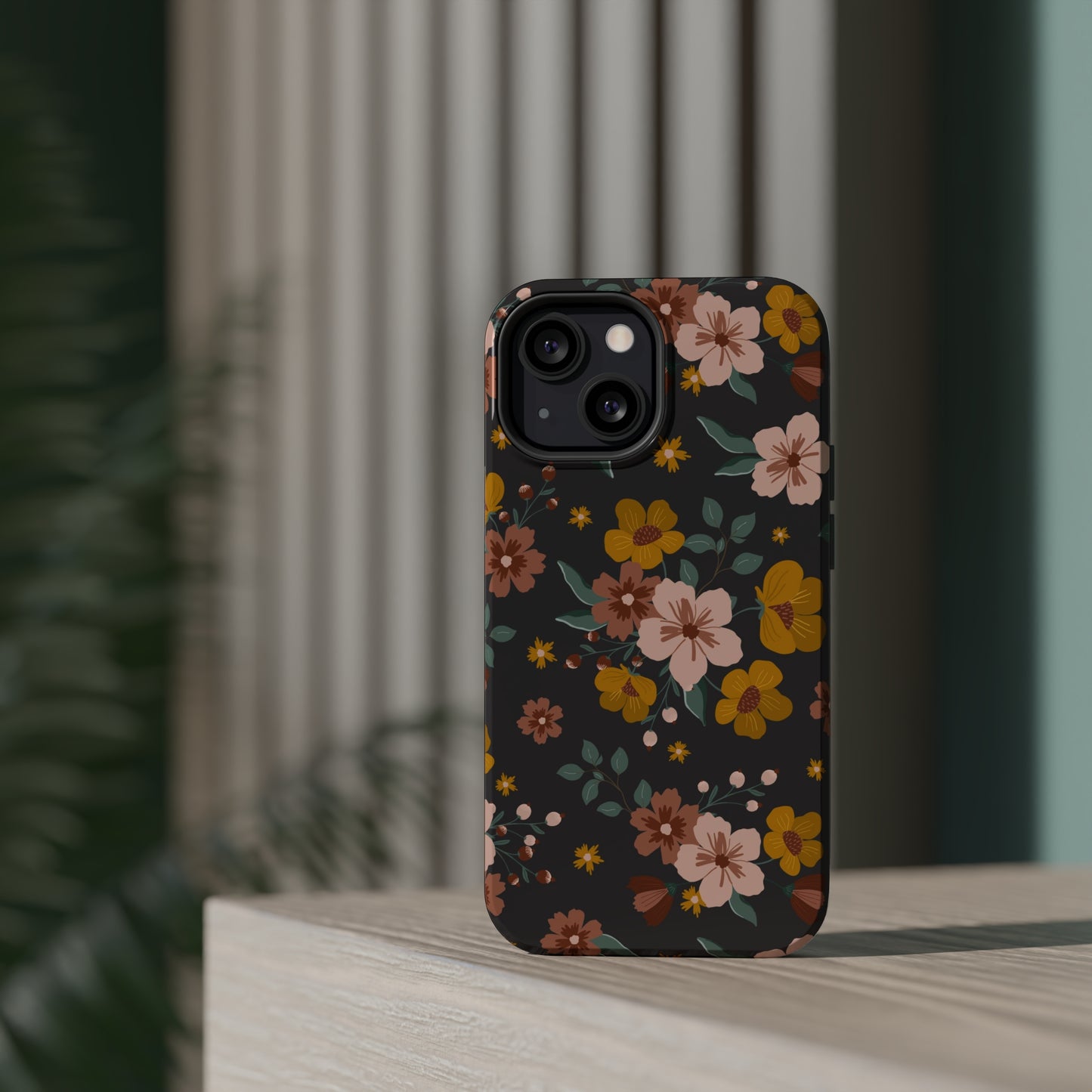 Black Faded Flowers | MagSafe Phone Cases