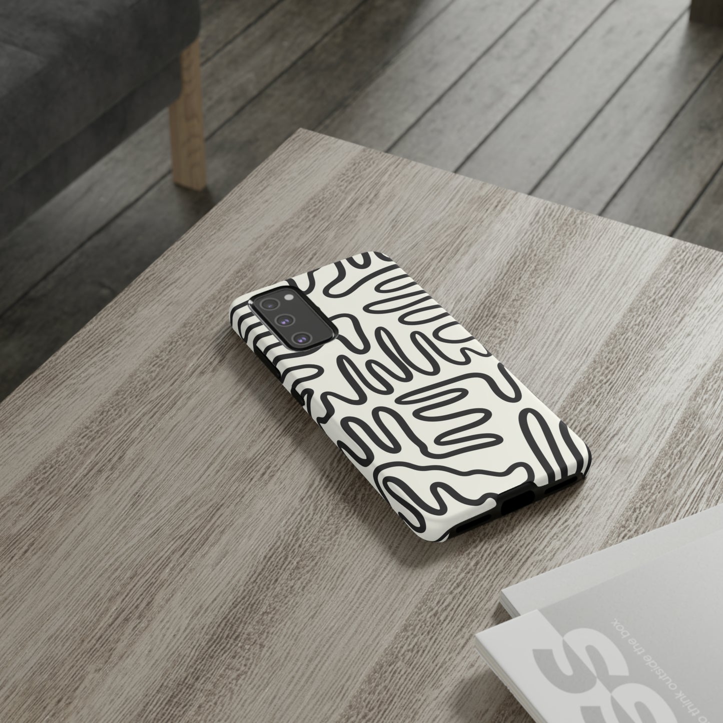 Black and White Squigles | Tough Phone Case