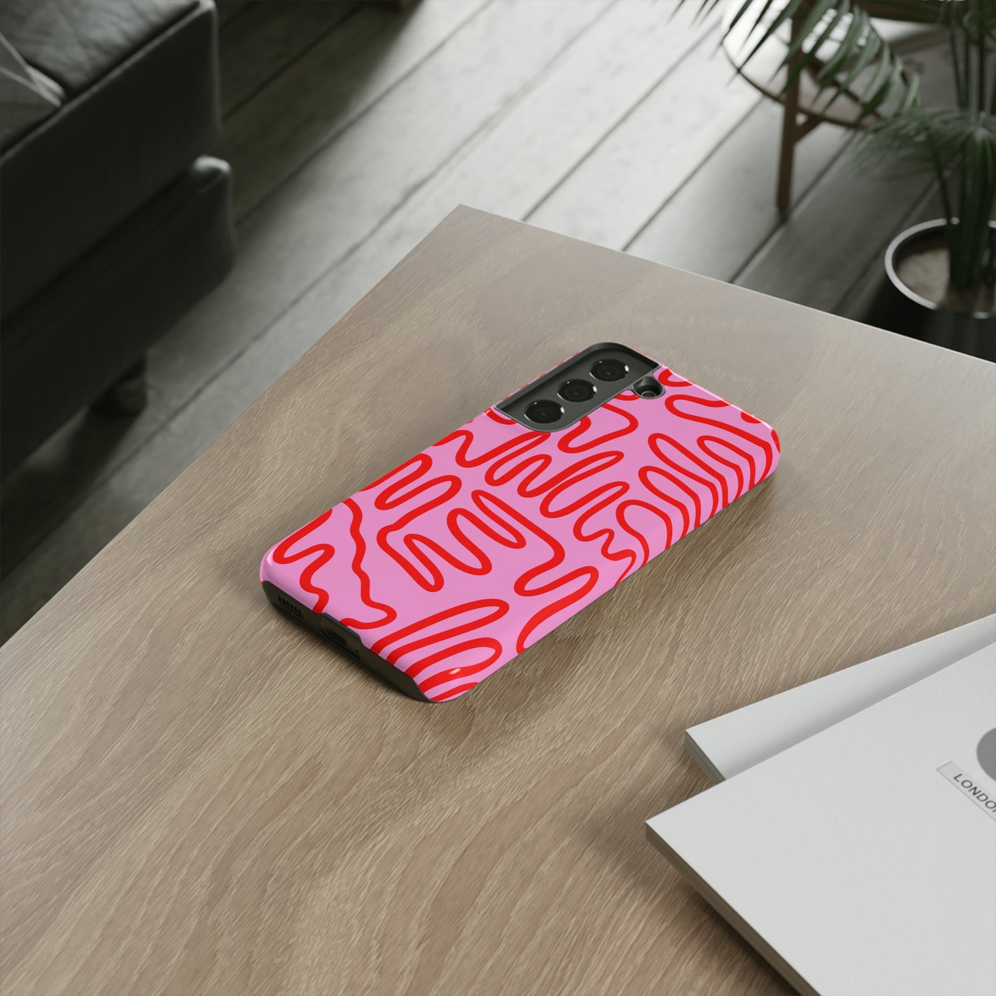 Red and Pink Squigles | Tough Phone Case