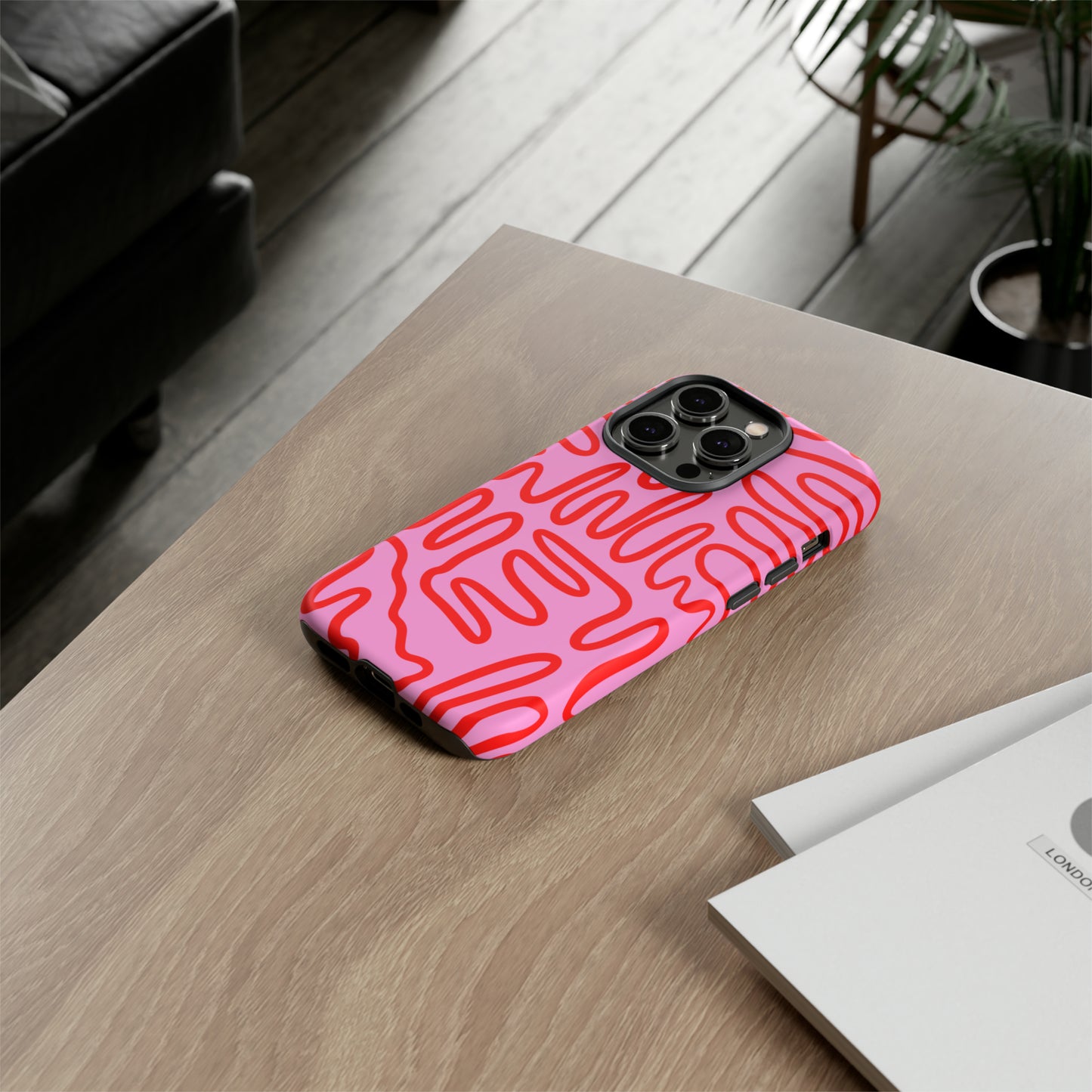 Red and Pink Squigles | Tough Phone Case