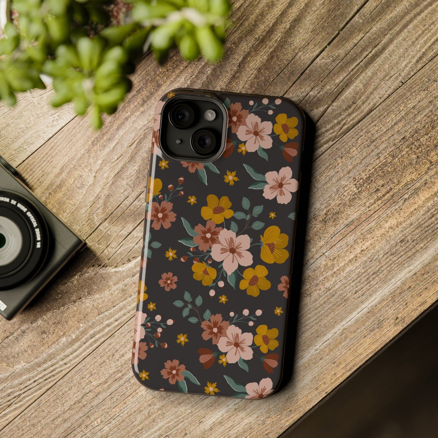 Black Faded Flowers | MagSafe Phone Cases