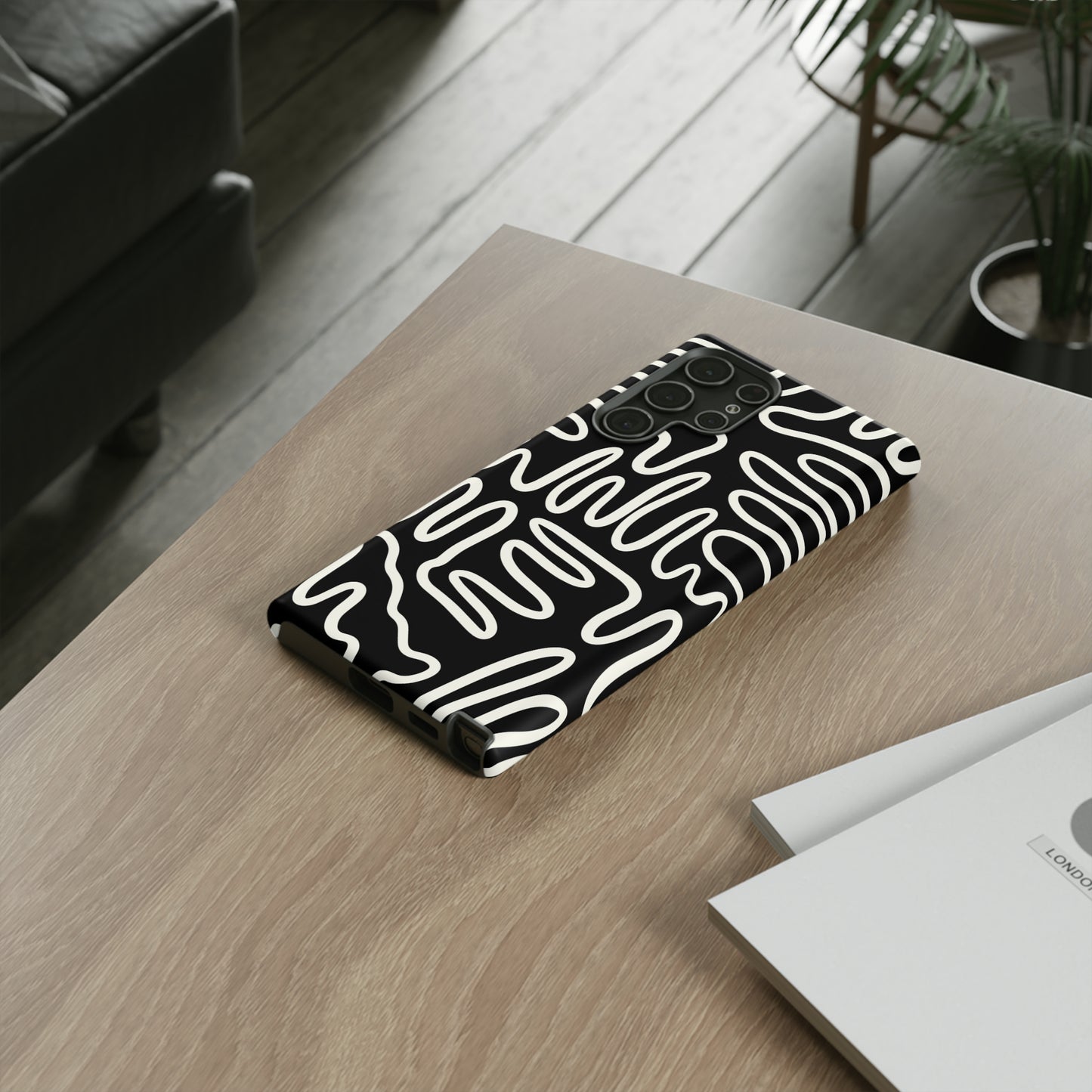 White and Black Squigles | Tough Phone Case