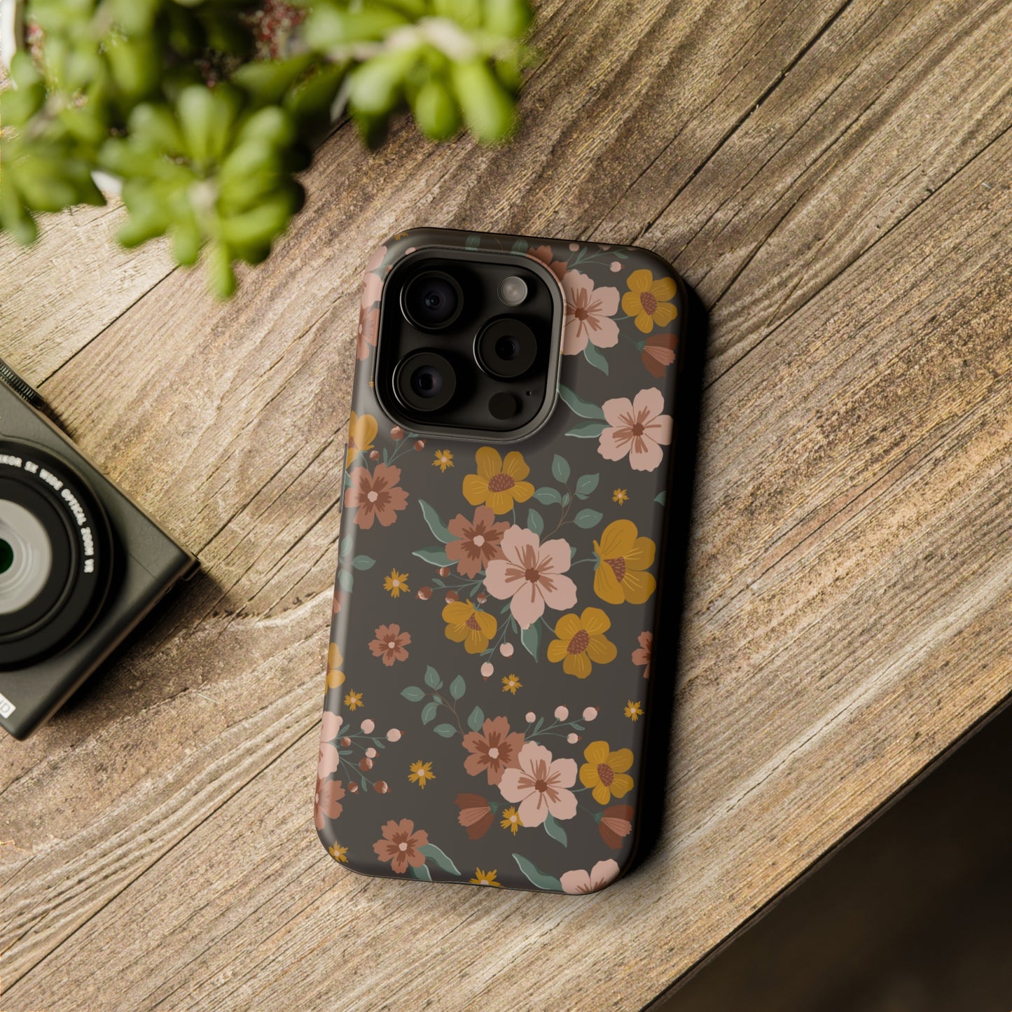 Black Faded Flowers | MagSafe Phone Cases